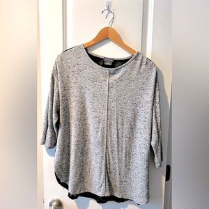 Van Heusen grey and black top. Size Medium